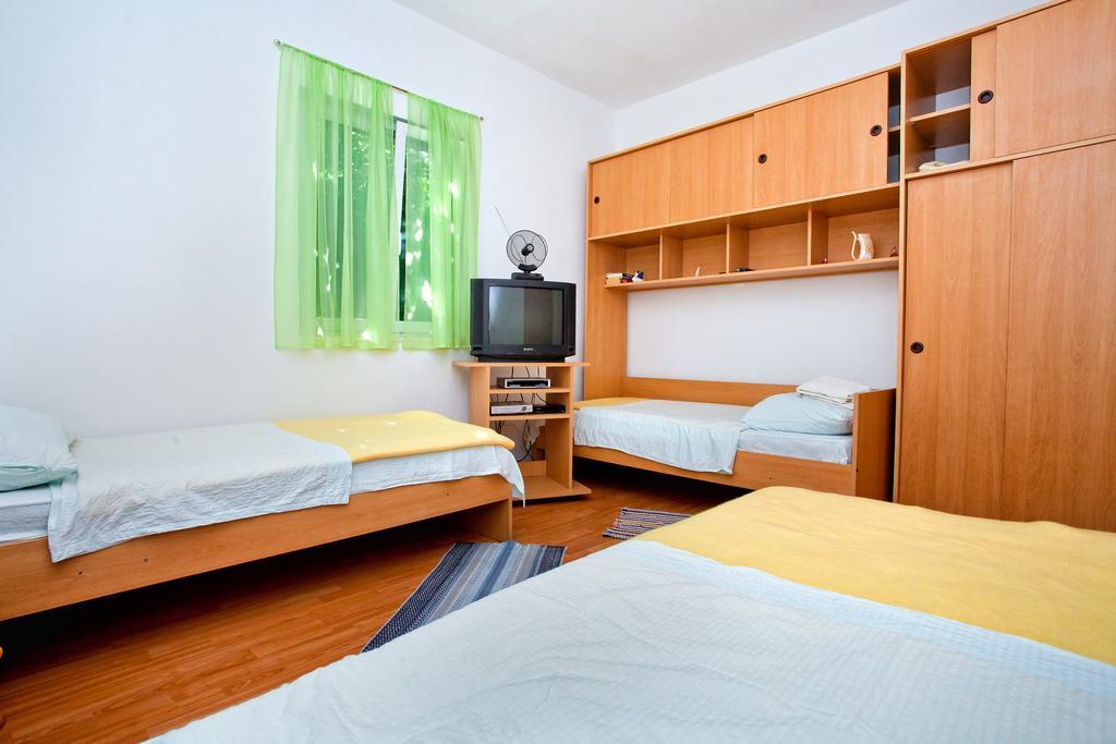Apartments Flora Split Bagian luar foto